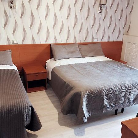 Hotel Frejus Collegno Luaran gambar