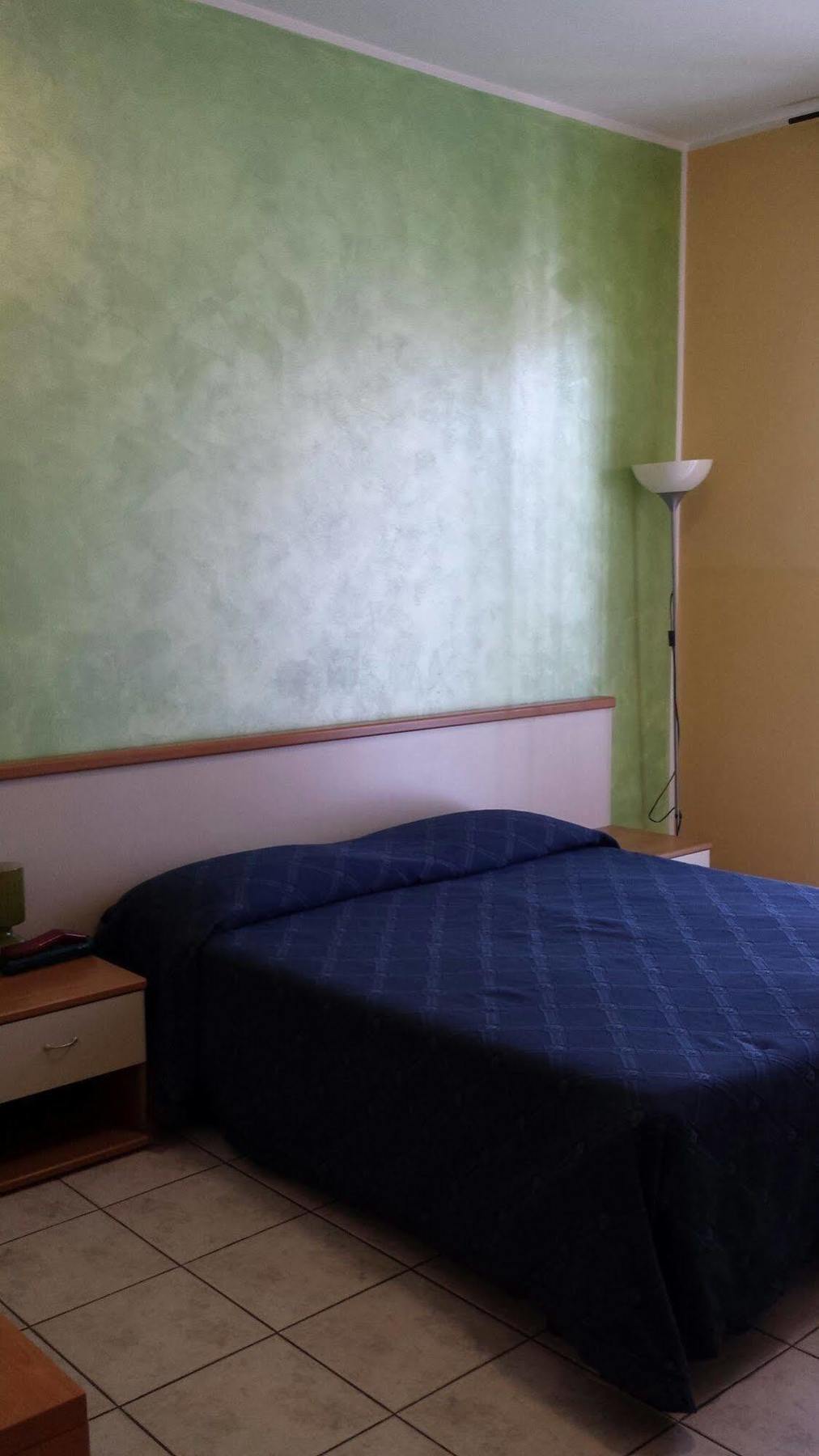 Hotel Frejus Collegno Luaran gambar