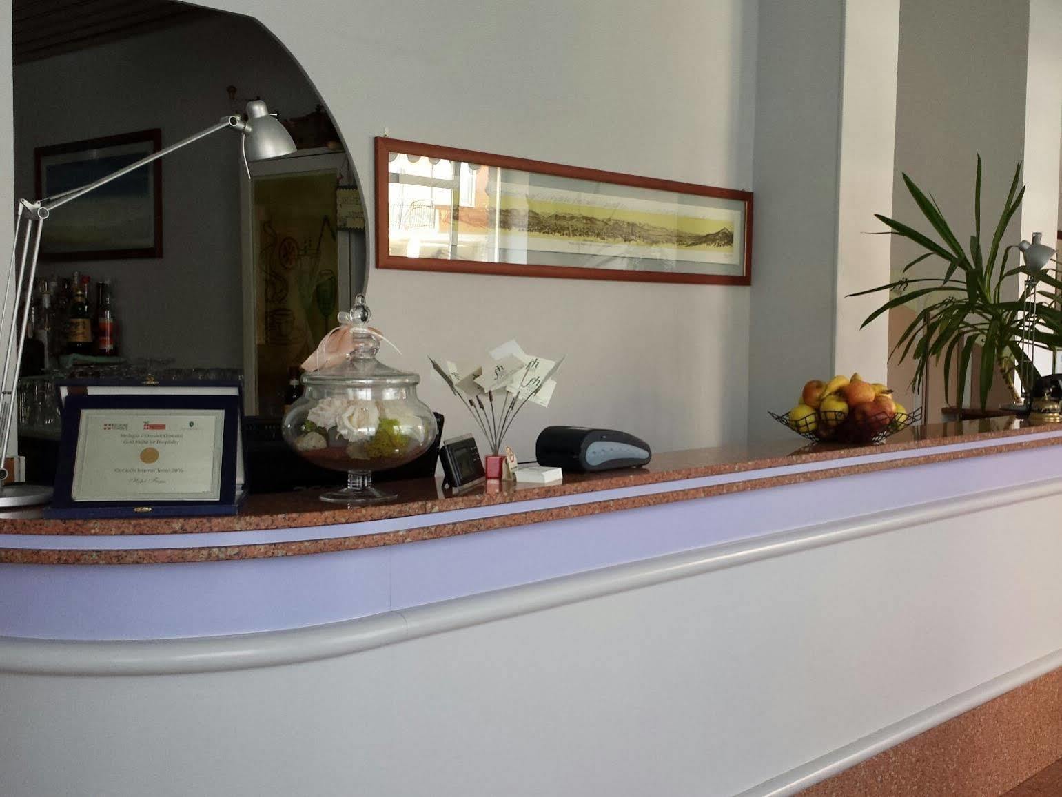 Hotel Frejus Collegno Luaran gambar