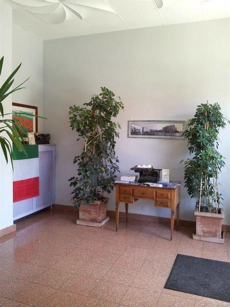 Hotel Frejus Collegno Luaran gambar