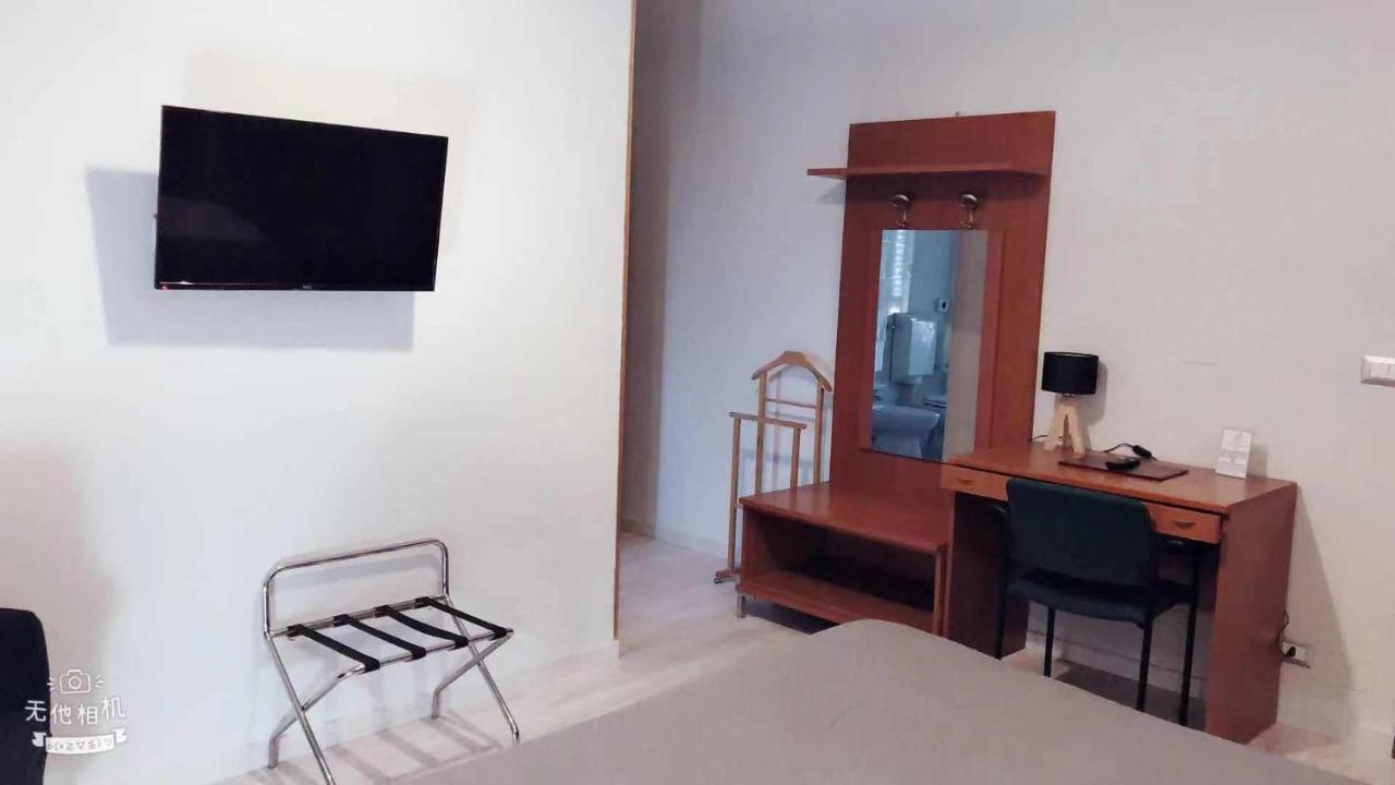 Hotel Frejus Collegno Luaran gambar